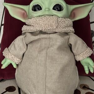 Star Wars Mandalorian 11 inch Grogu Plush Toy